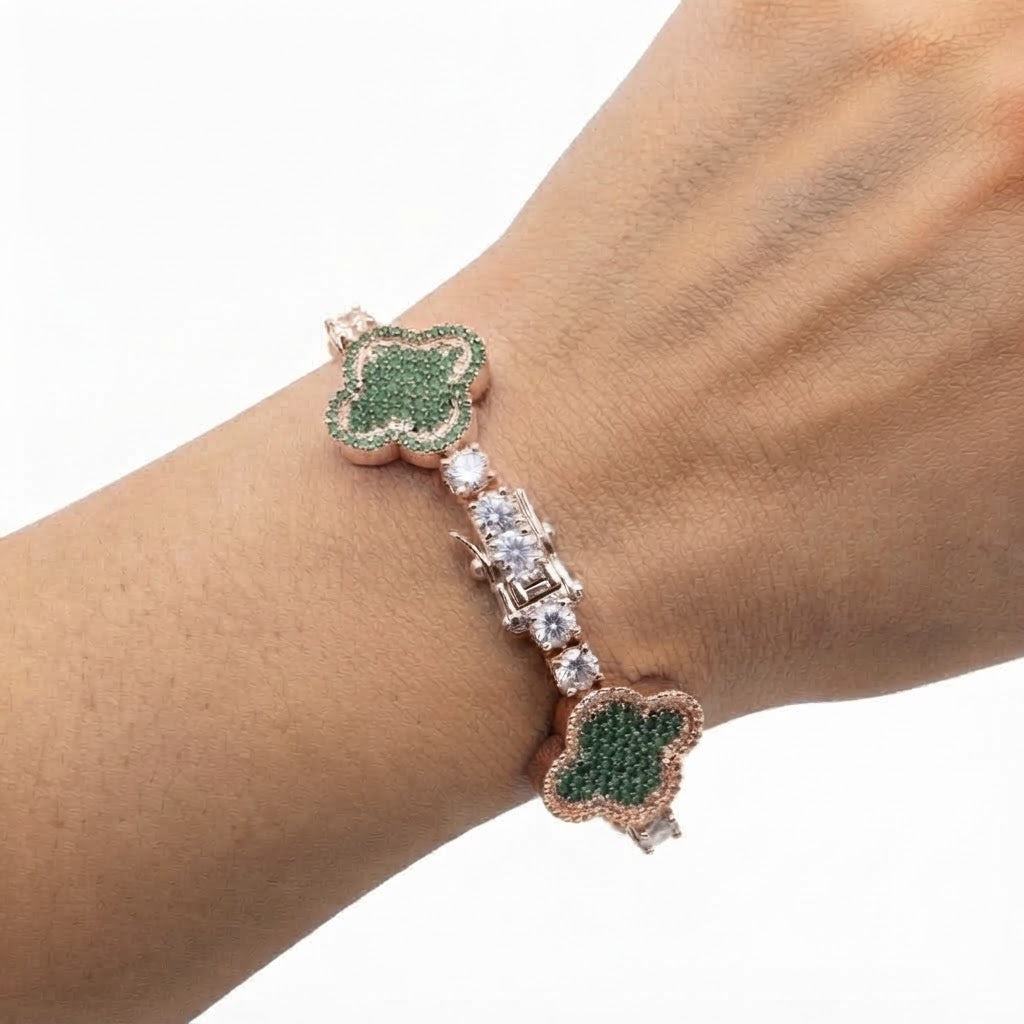 Green Moissanite Clover Station Link Bracelet
