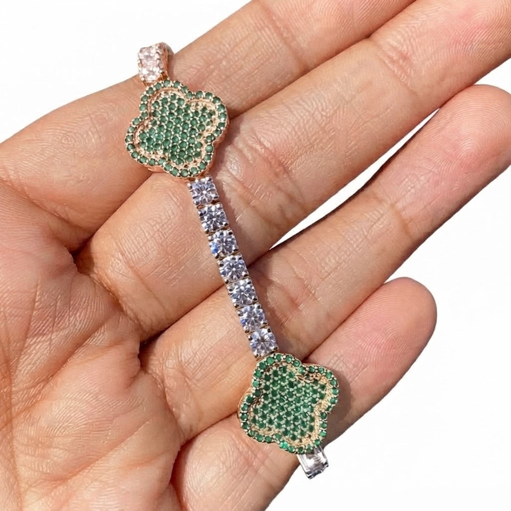 Green Moissanite Clover Station Link Bracelet