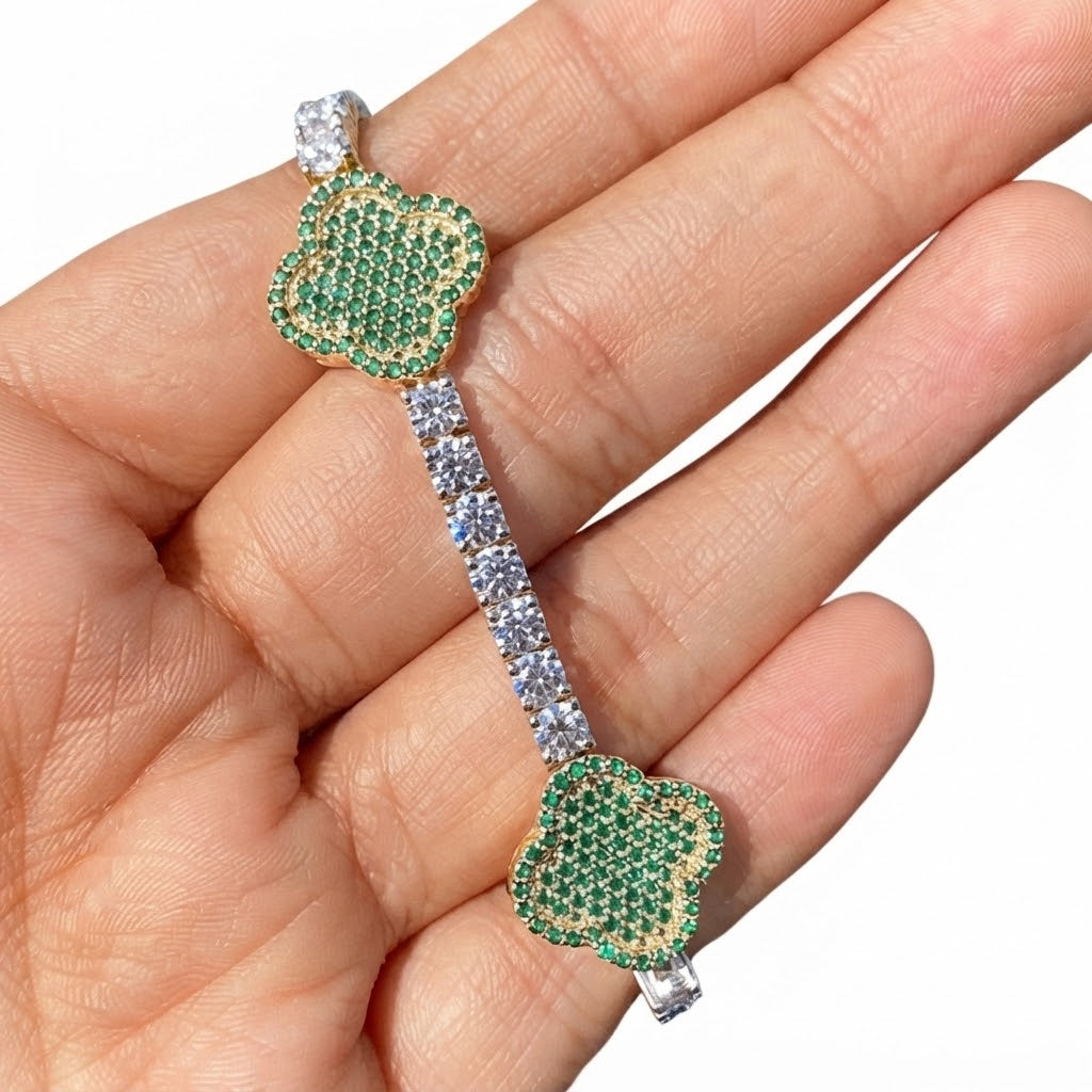 Green Moissanite Clover Station Link Bracelet