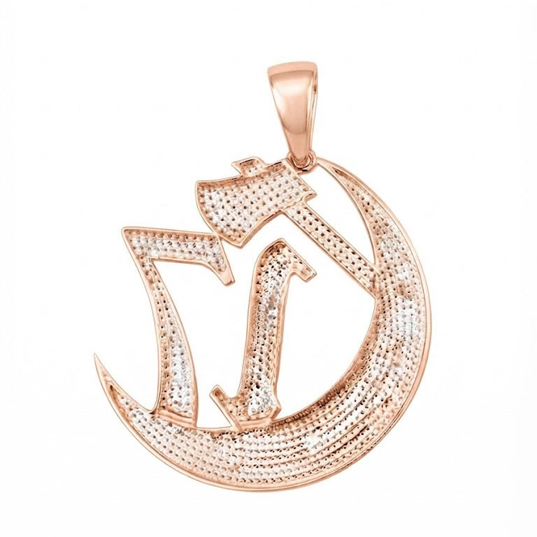 17 Crescent Moon Pendant