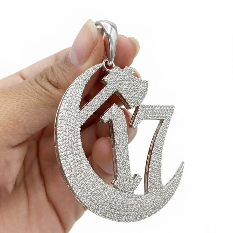 17 Crescent Moon Pendant