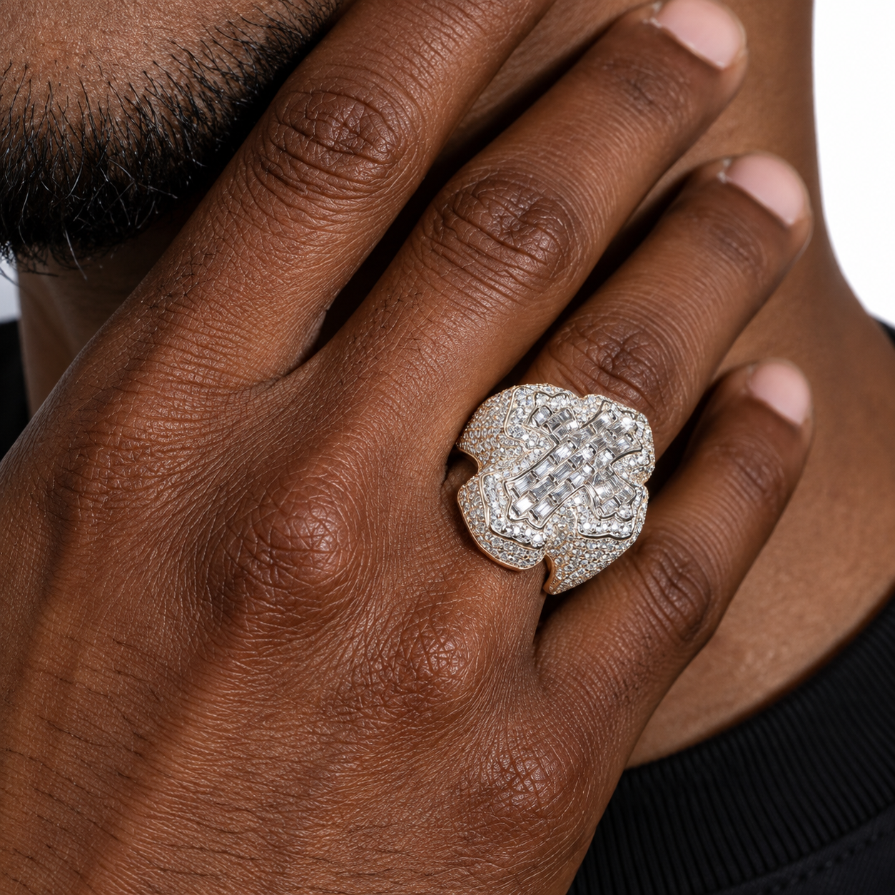 Moissanite Diamond Fleur Cross Ring